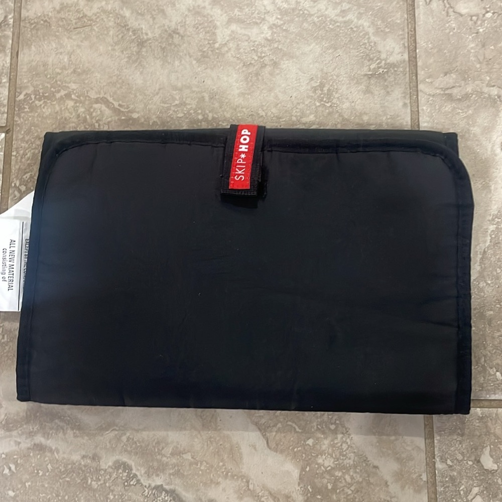 SKIP HOP Forma Backpack Diaper Bag - Black - Picture 11 of 12